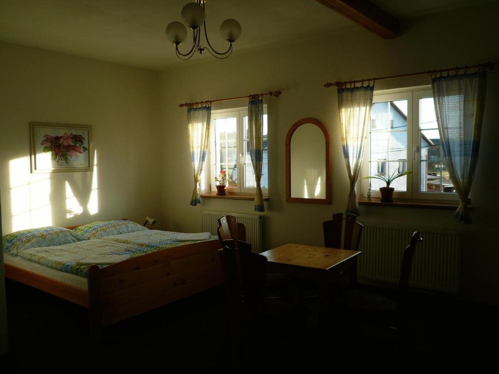 Penzion U Studanky Karlovy Vary Chambre photo