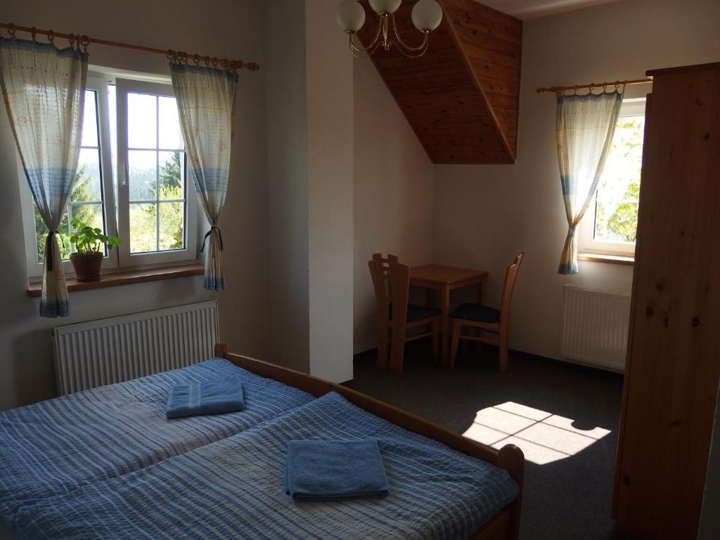 Penzion U Studanky Karlovy Vary Chambre photo