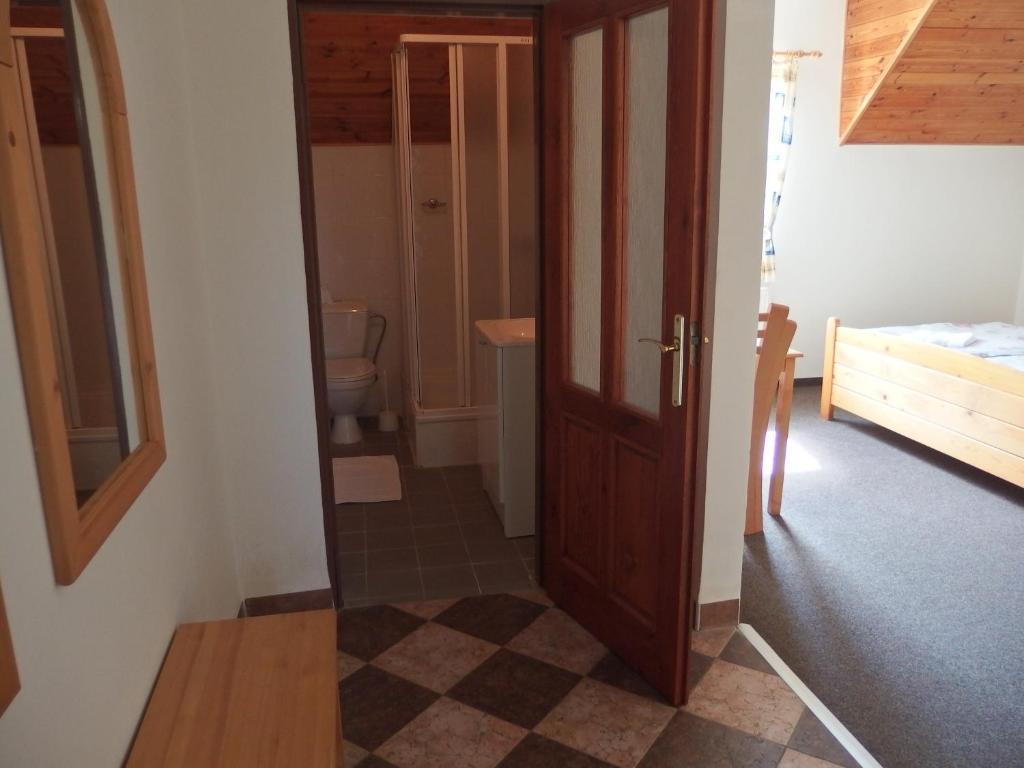 Penzion U Studanky Karlovy Vary Chambre photo